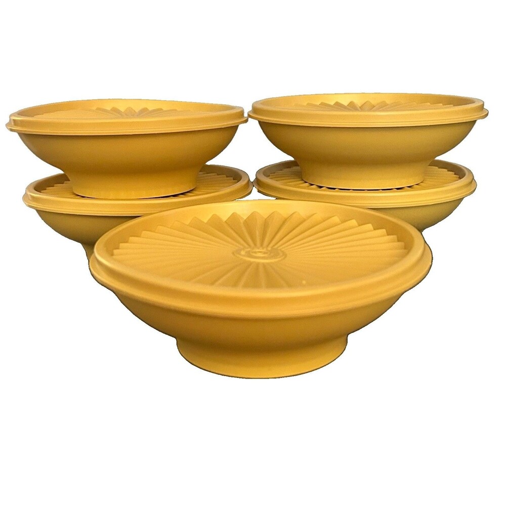 VTG Tupperware Harvest Gold Yellow Cereal Salad Bowls & Lids 890 80s Set of 5